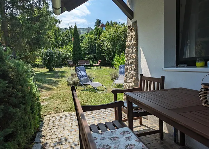 Palkovics Vendeghaz 度假居